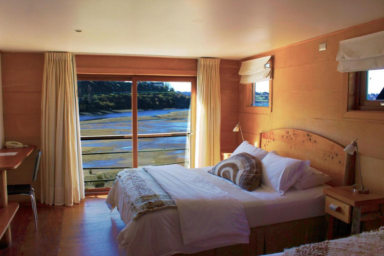 Palafito 1326 Hotel Boutique Chiloe Кастро Екстериор снимка