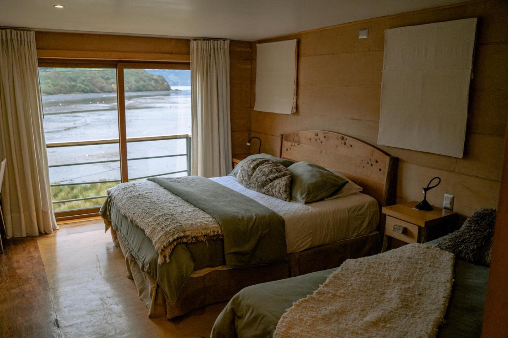 Palafito 1326 Hotel Boutique Chiloe Кастро Екстериор снимка